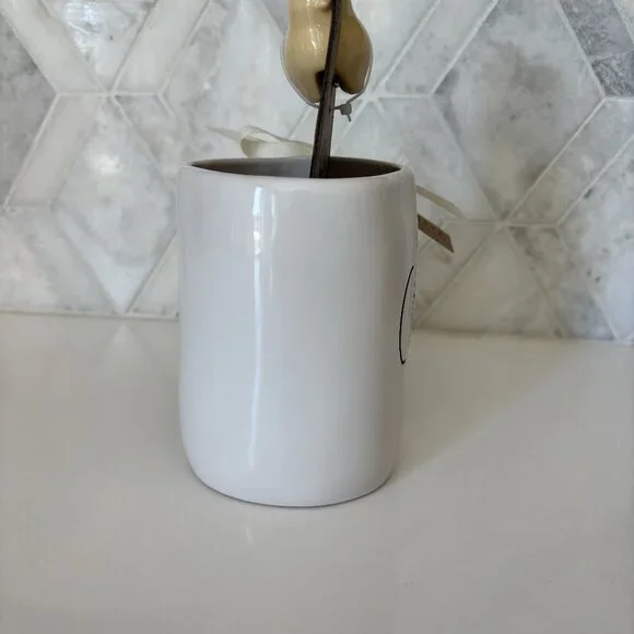 Rae Dunn Chirp White Mug with Yellow Chick Mug Charm New - Picture 5 of 9